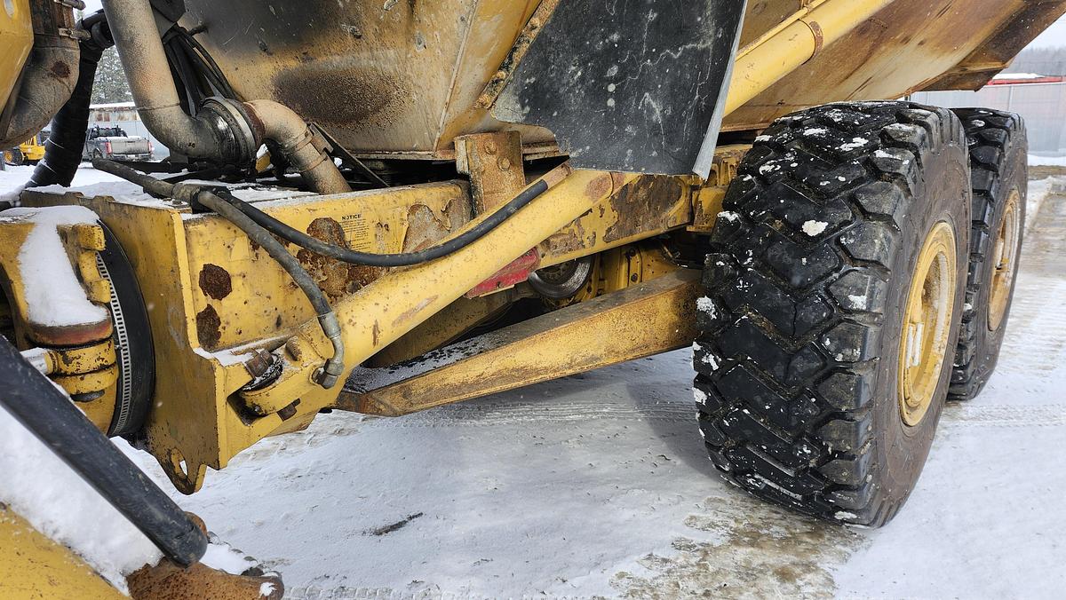 Used 2007 Caterpillar 730