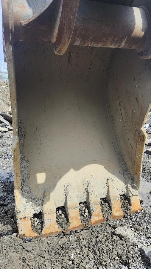 Used 2020 Liebherr R936 Compact LC