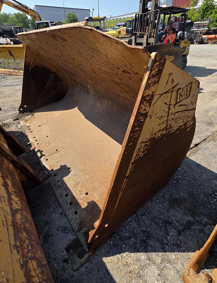 Used Caterpillar 950G/950H - 112 inches