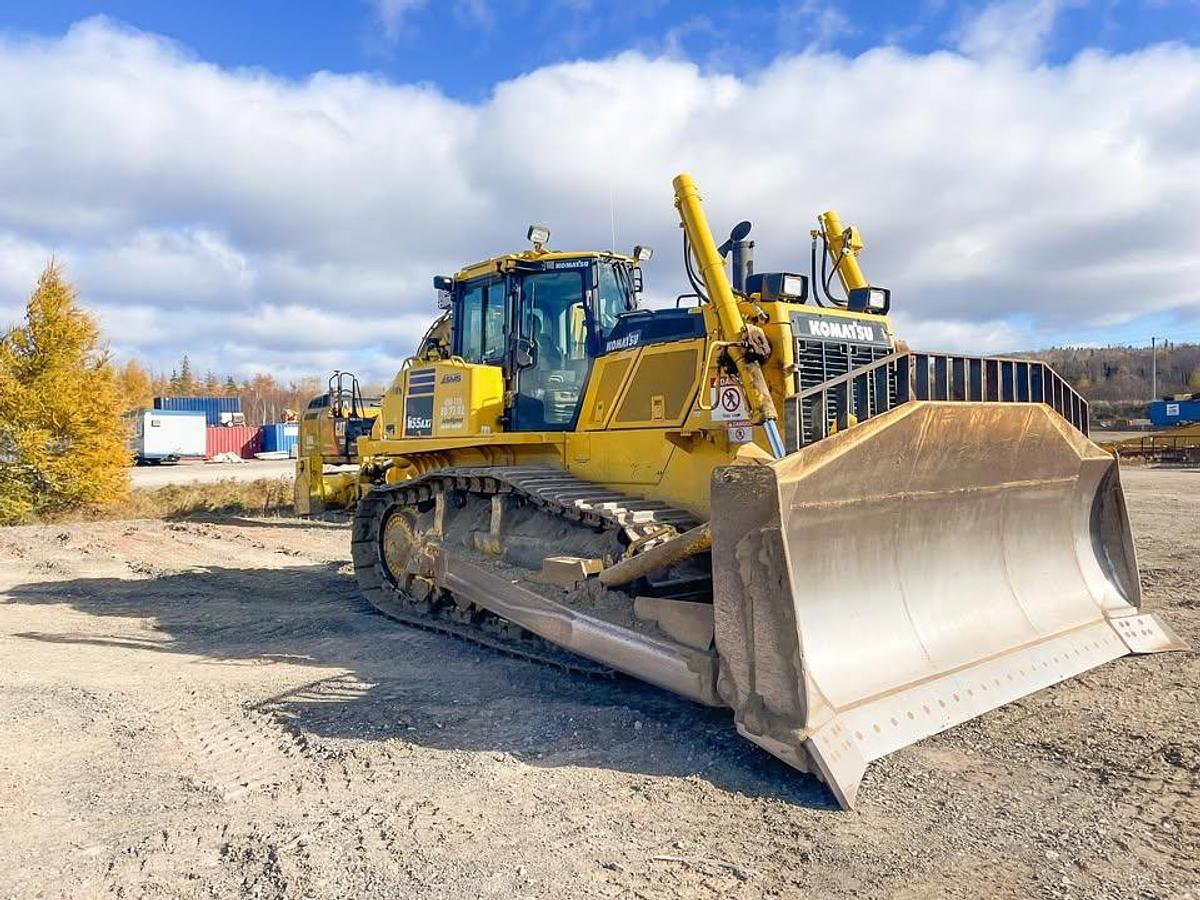 Used 2023 Komatsu D155 AX1-8