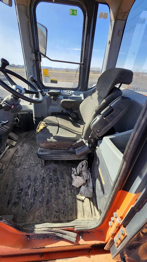 Used 2011 Doosan DL500