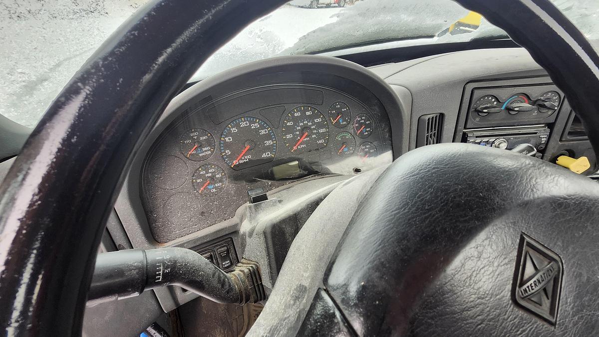 Used 2005 International 8600