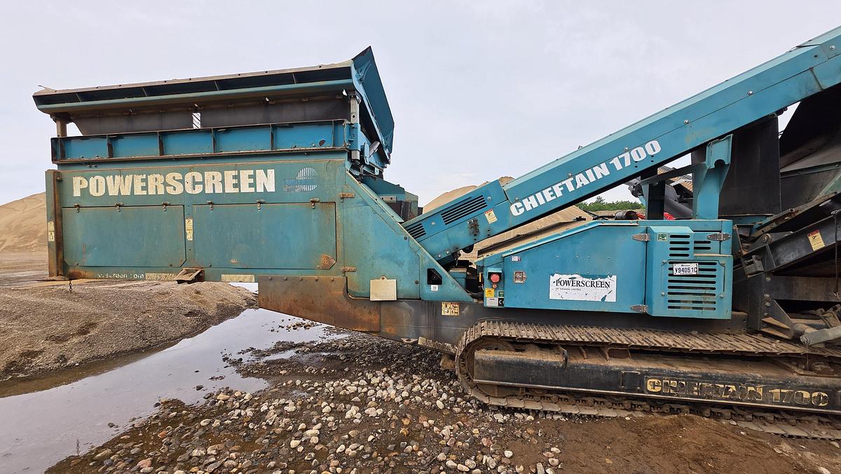 Used 2015 Powerscreen Chieftain 1700