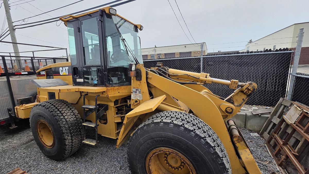 Used 1999 Caterpillar 938G