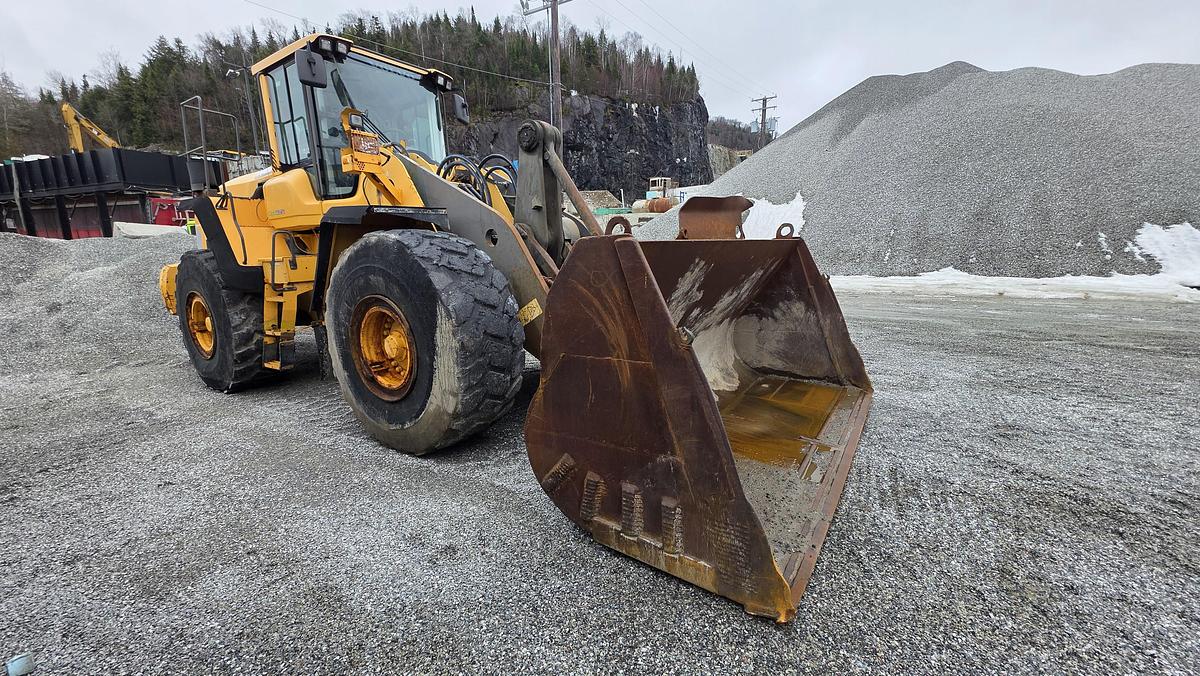 Used 2013 Volvo L180G