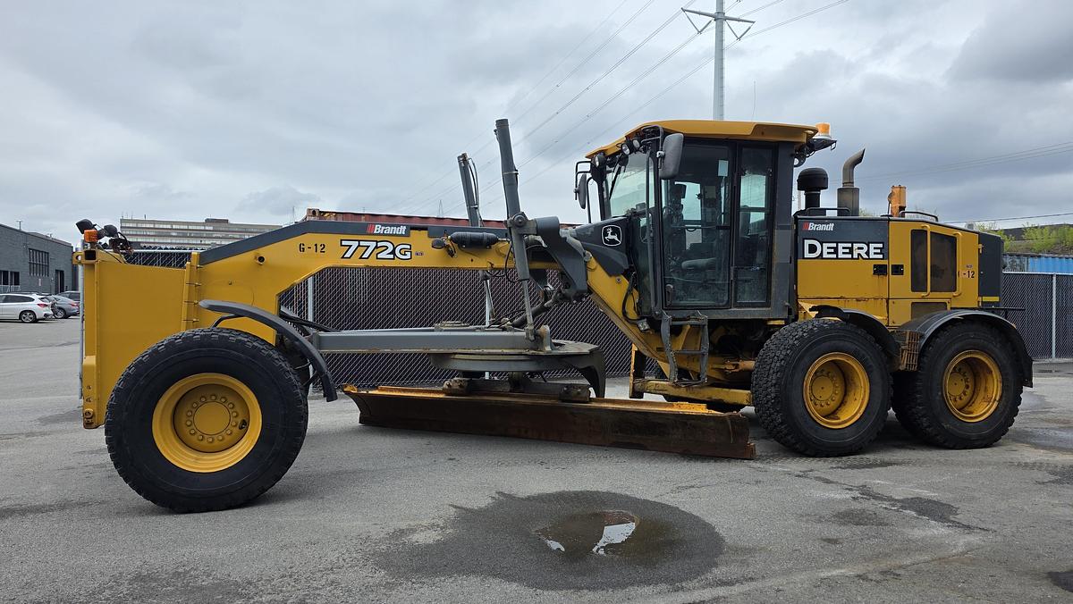 Used 2010 John Deere 772G
