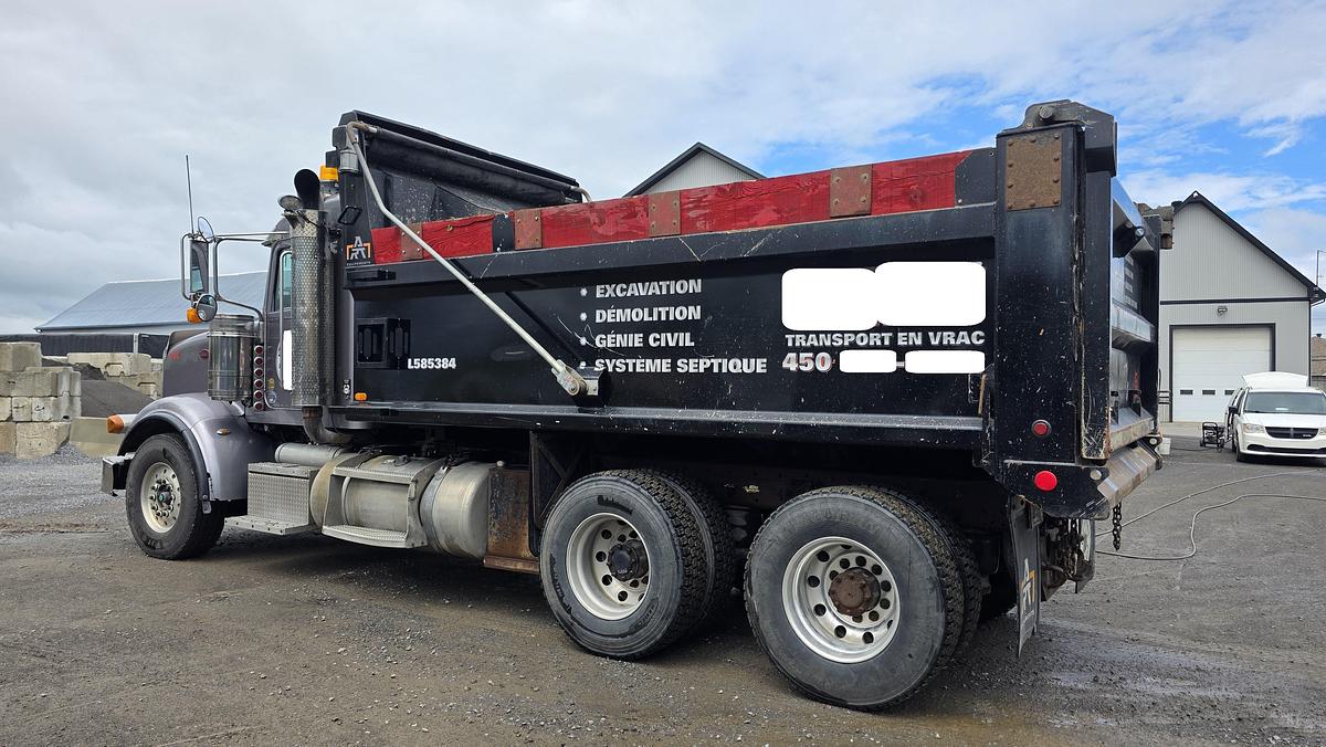 Used 2012 Peterbilt Tandem