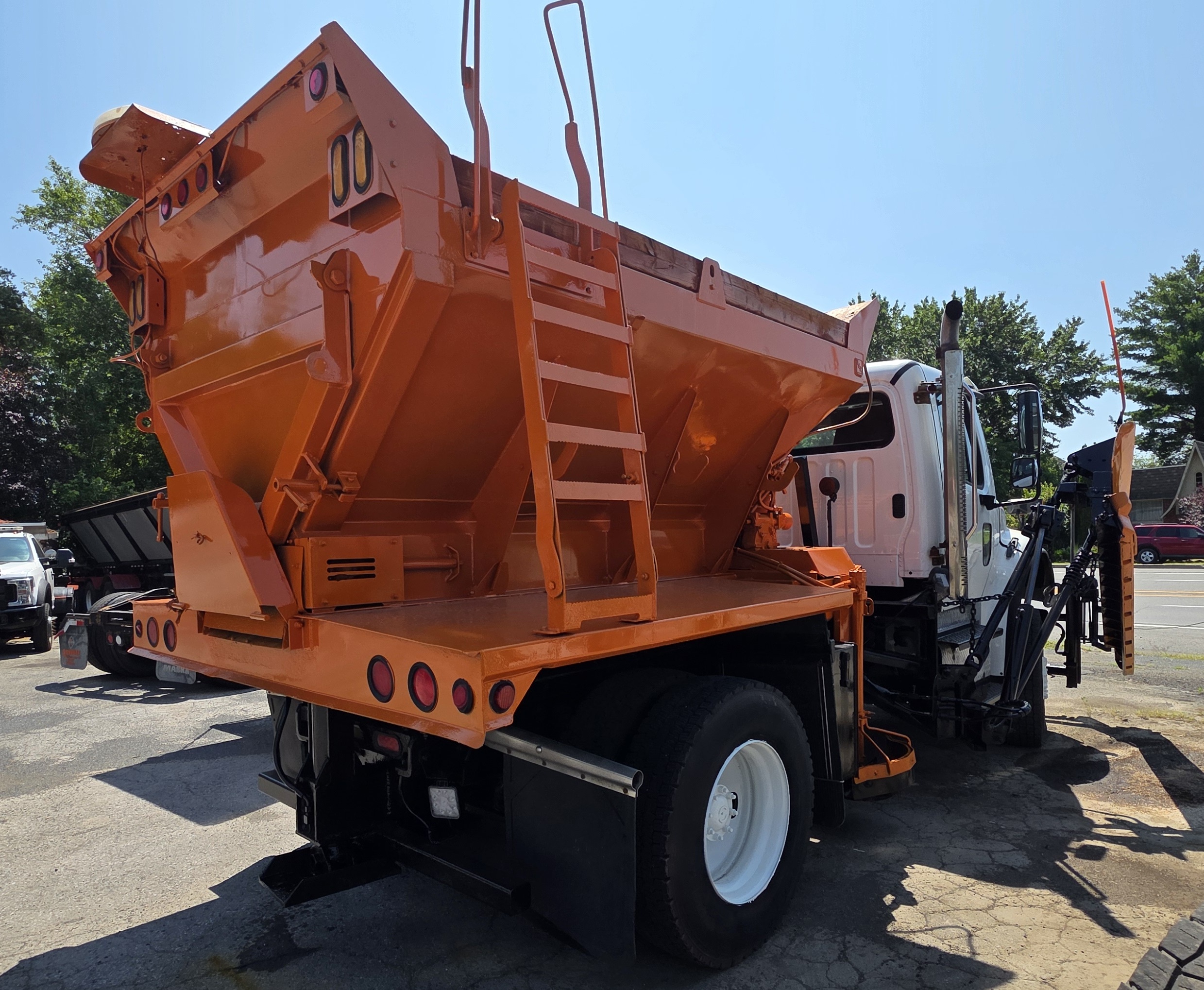 Used 2015 Freightliner 6x6