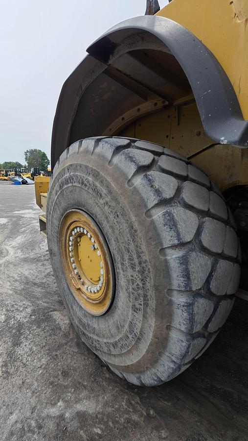 Used 2012 Caterpillar 980K