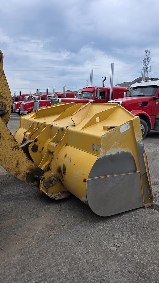 Used 2010 Komatsu WA480-6