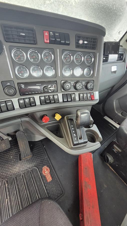 Used 2018 Kenworth T680