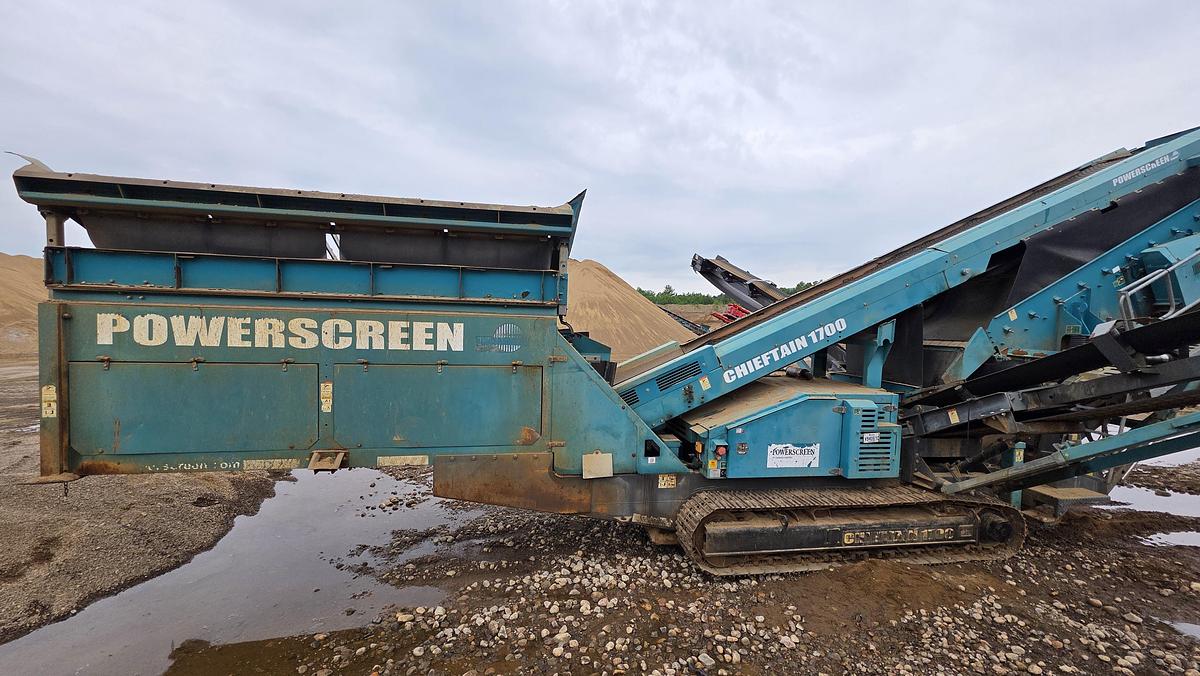 Used 2015 Powerscreen Chieftain 1700