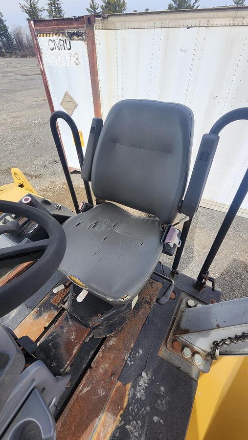 Used 2003 Caterpillar CB-534D