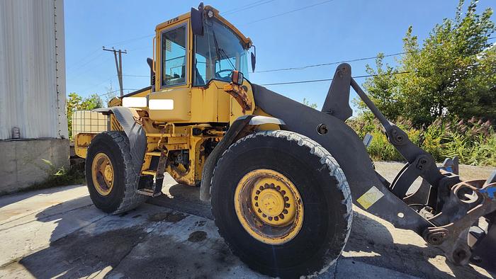 Used 2005 Volvo L90E