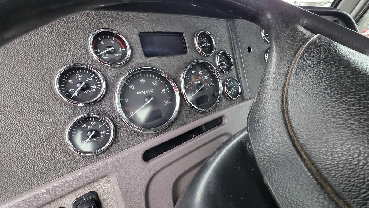 Used 2014 Peterbilt 358