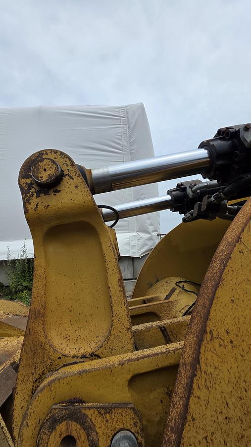 Used 2012 Caterpillar 980K