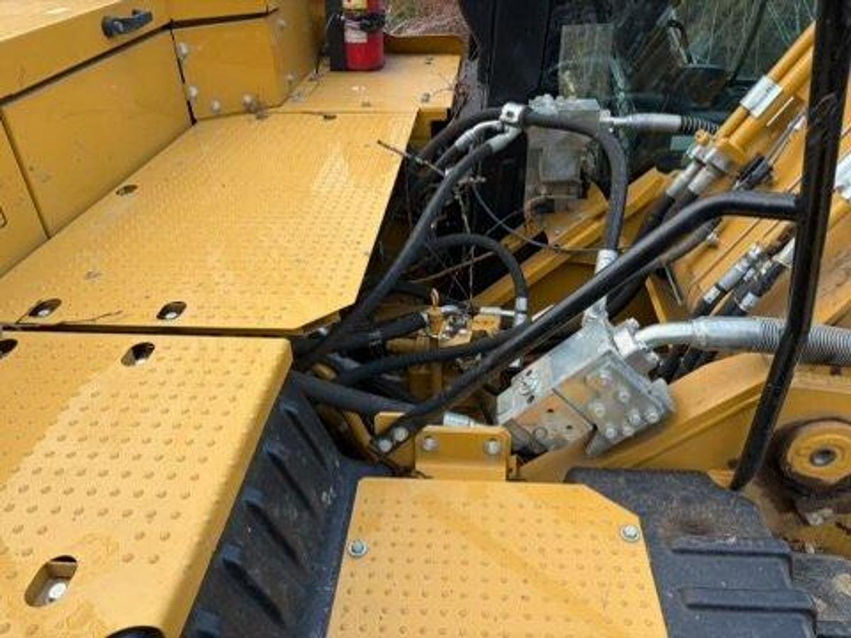 Used 2024 Caterpillar 330