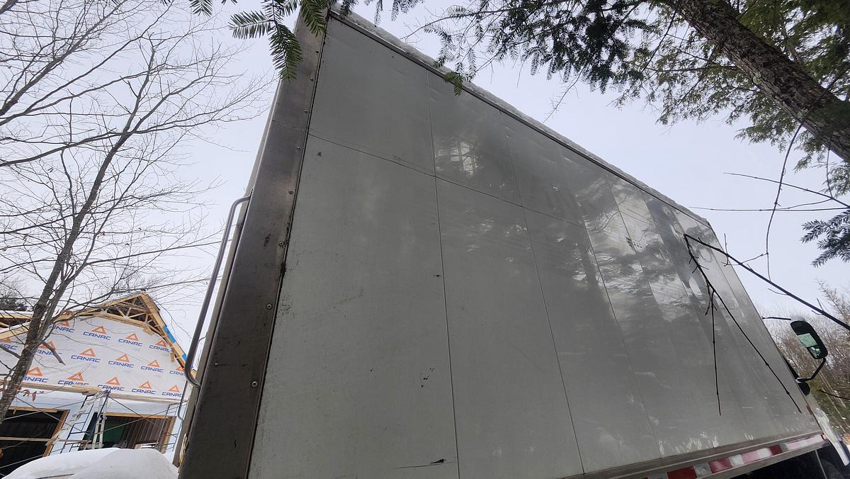 Used 2015 Hino 155 / 16 Feet Box