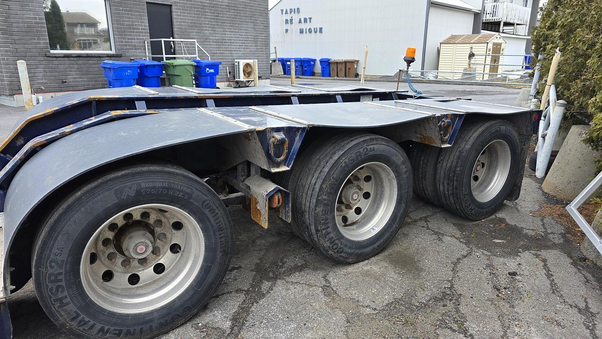 Used 2023 Manac 24 x 8'6'' / 3 essieux / 3 axles