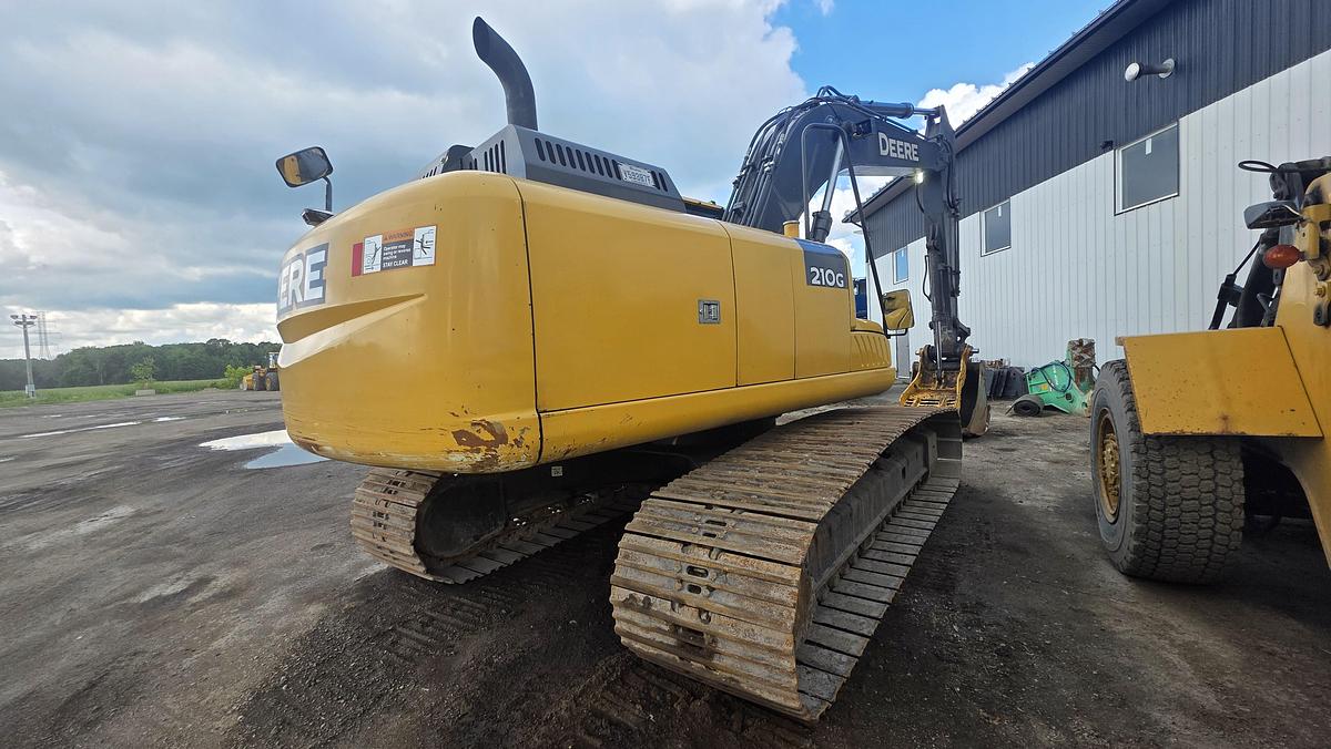 Used 2018 John Deere 210G