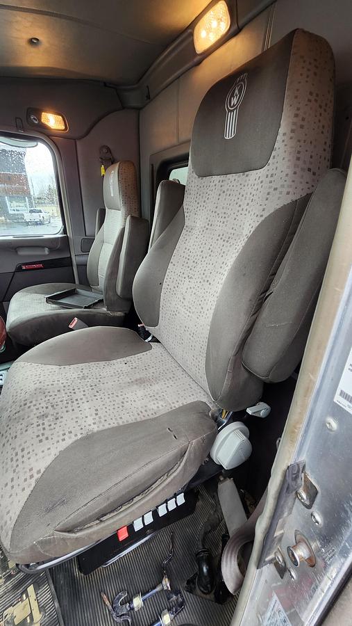 Used 2020 Kenworth T800