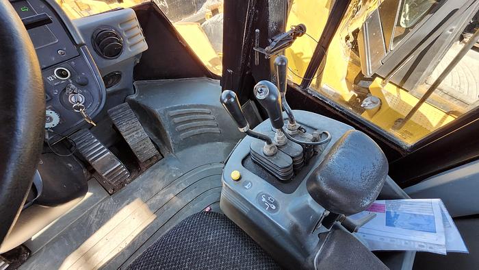 Used 2006 Caterpillar 950G