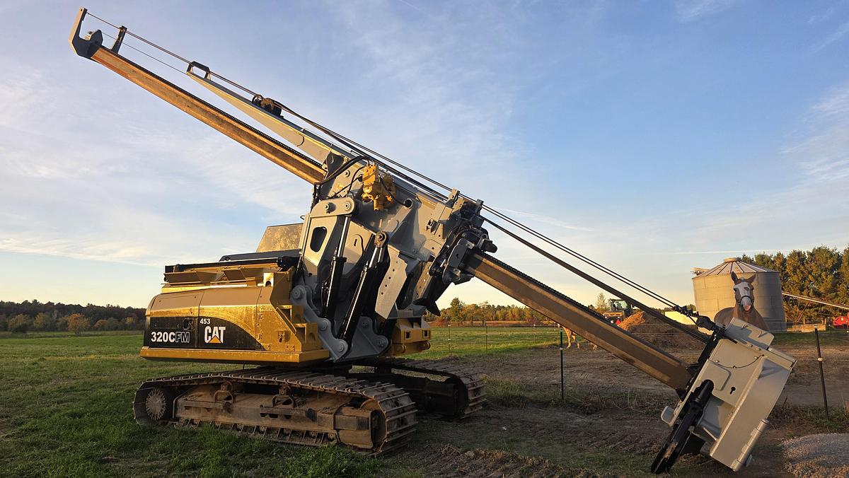 Used 2008 Caterpillar 320C FM
