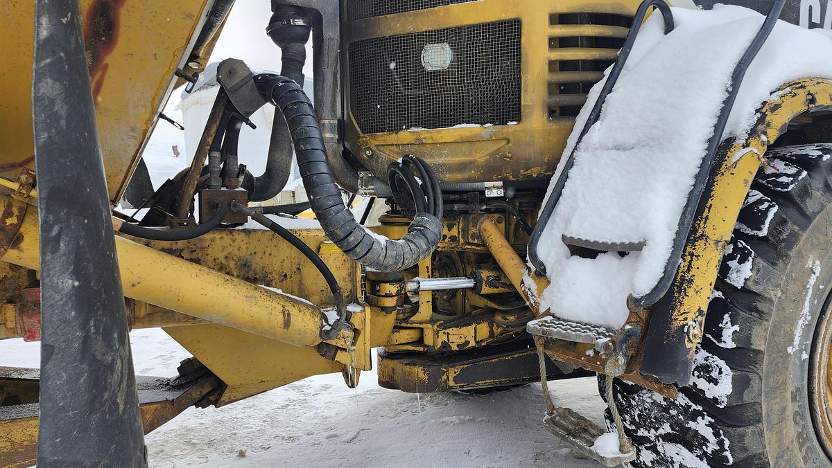 Used 2007 Caterpillar 730