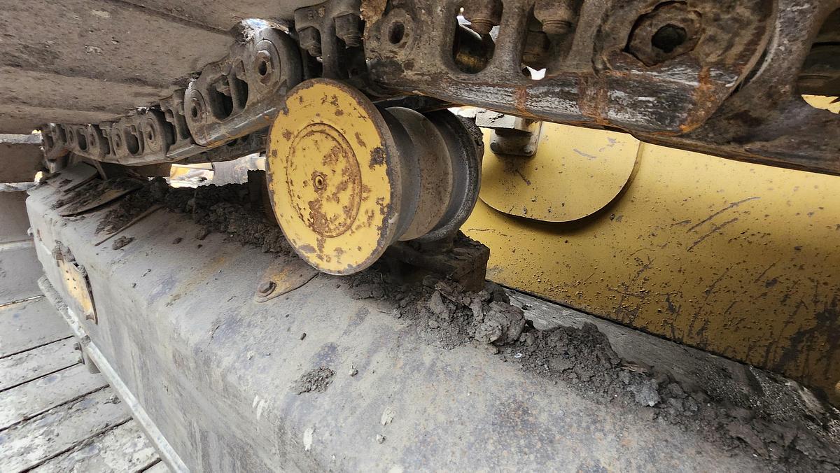 Used 2011 Caterpillar D4K LGP