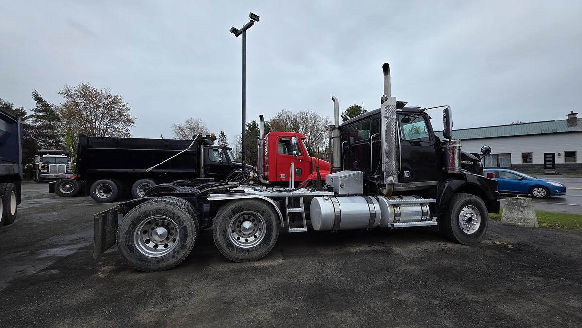 Used 2012 Western Star 4900SA