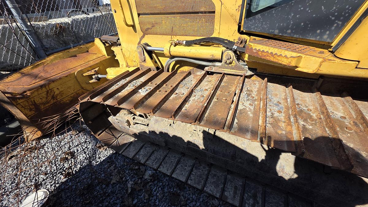Used 2006 Caterpillar D4G LGP