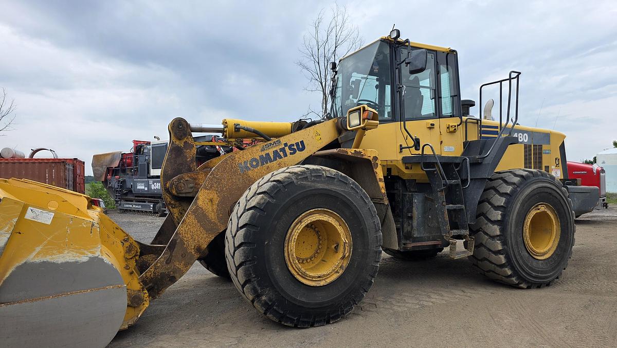 Used 2010 Komatsu WA480-6
