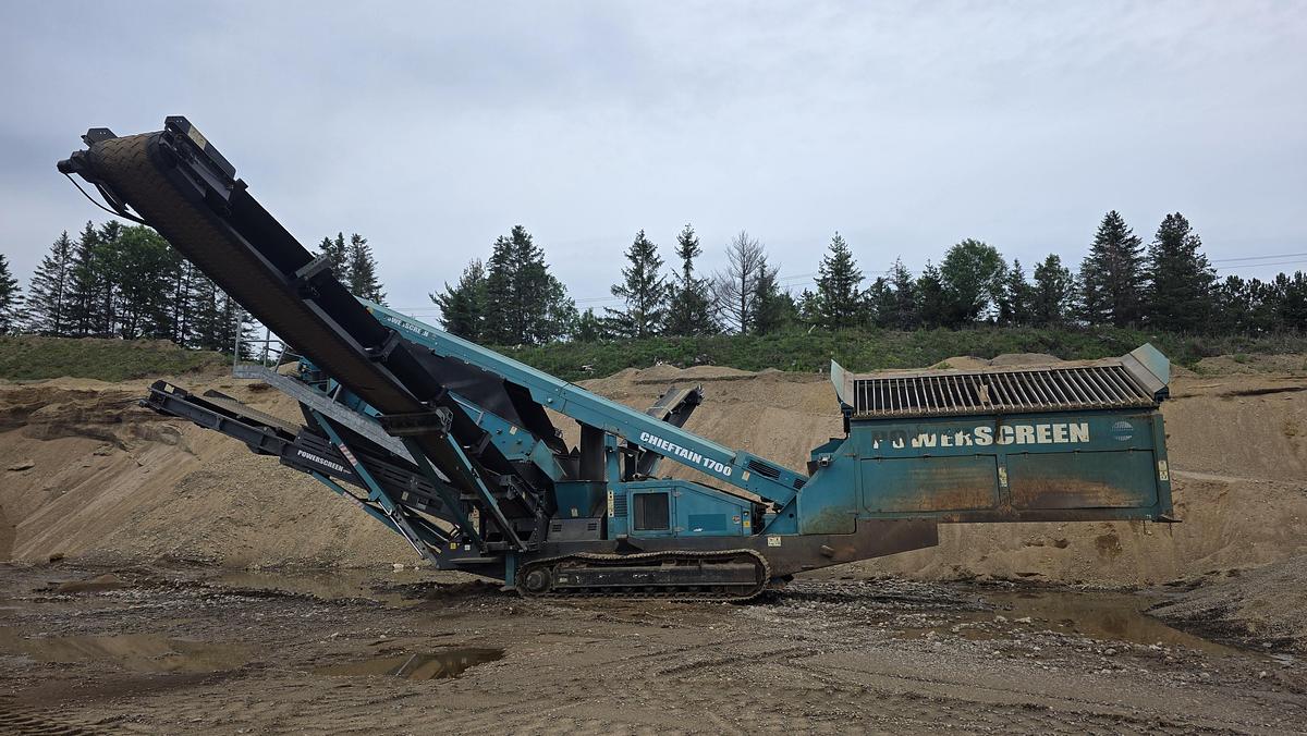 Used 2015 Powerscreen Chieftain 1700