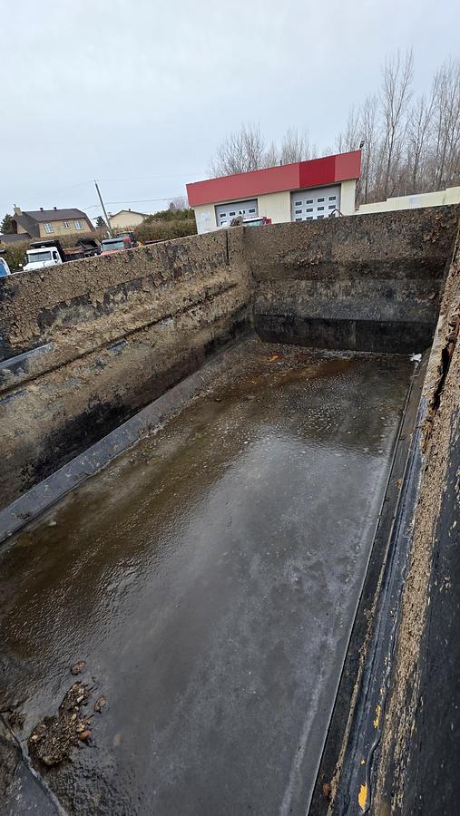 Used 2015 Freightliner M2-112