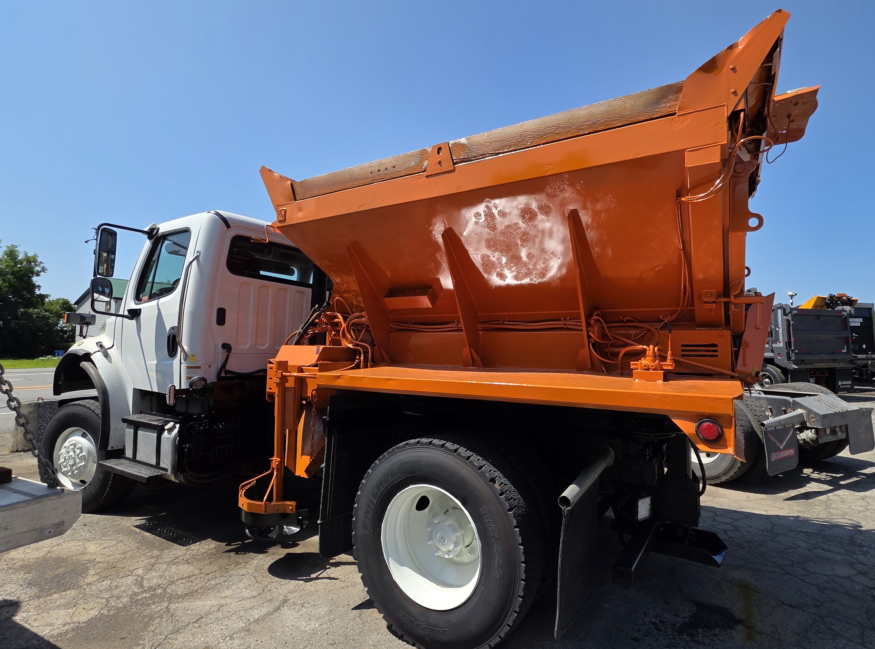 Used 2015 Freightliner 6x6