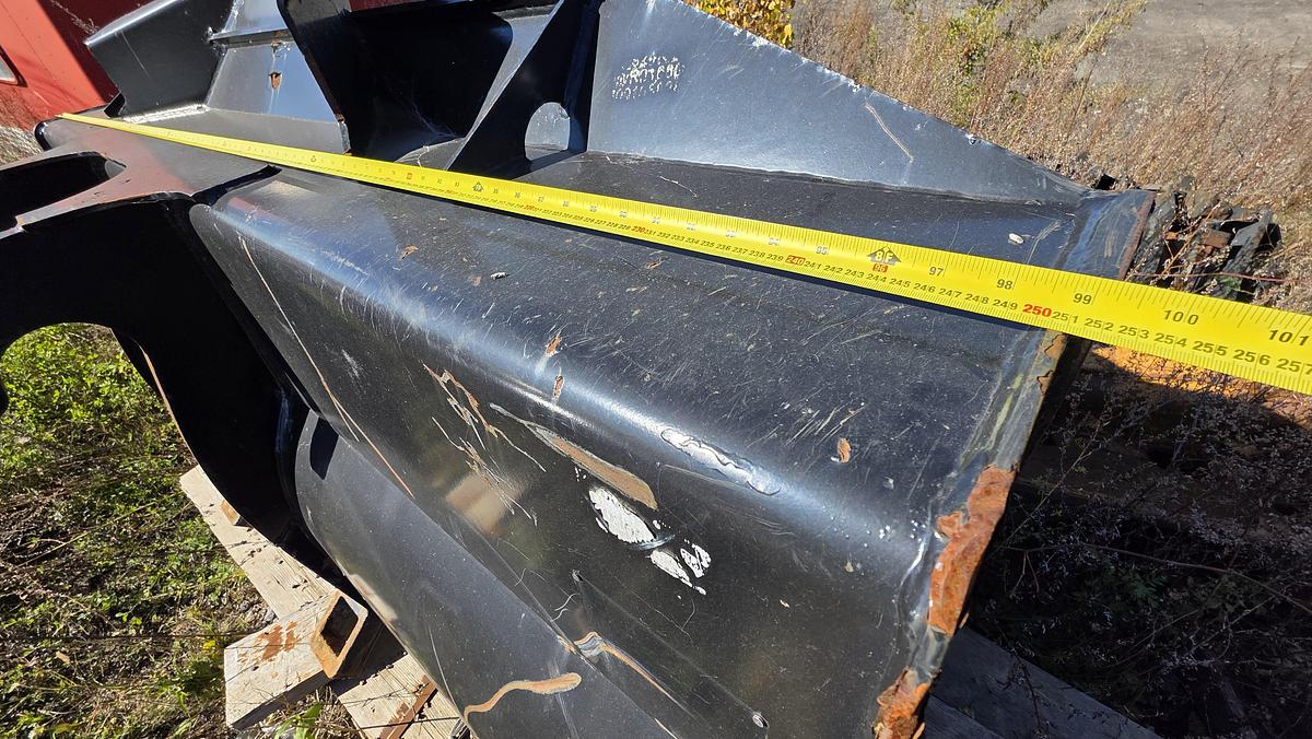 Used 100 in Caterpillar Bucket