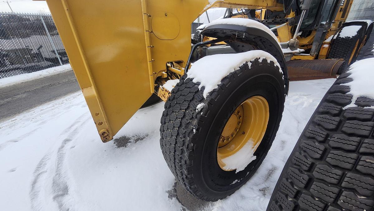 Used 2010 John Deere 772G