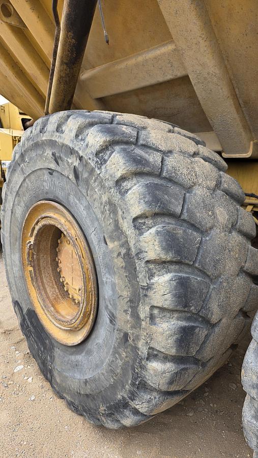 Used 1997 Caterpillar D400E