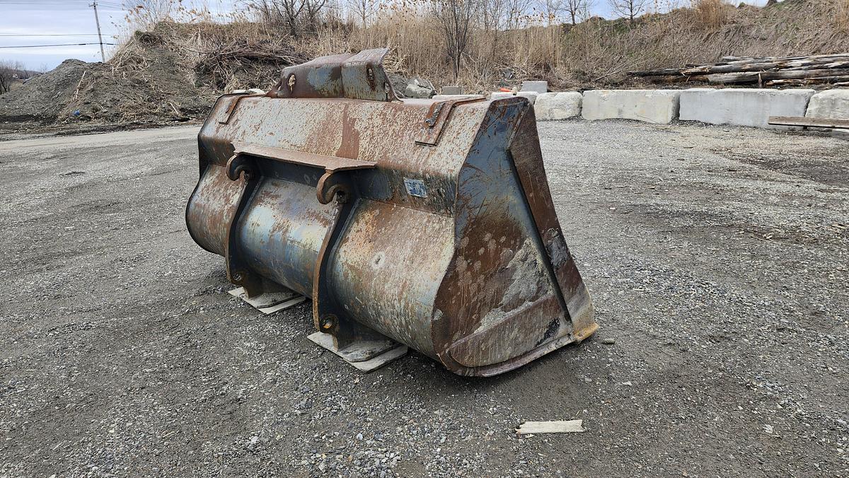 Used 2001 Volvo L90D