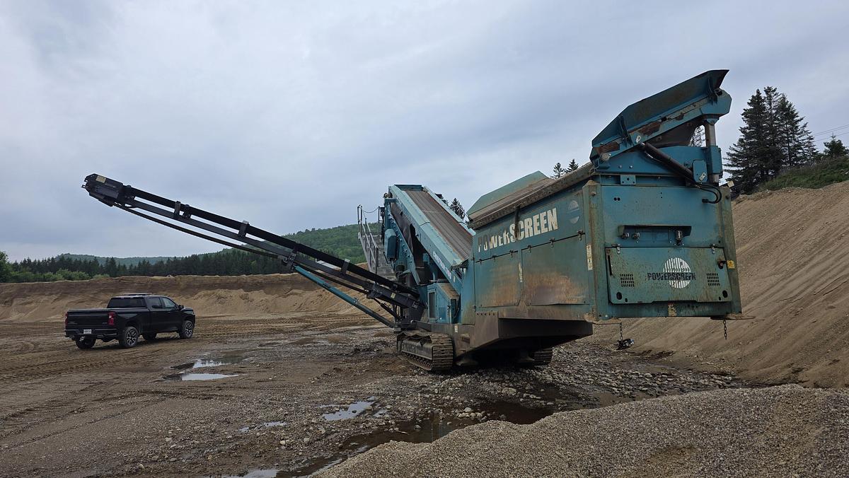 Used 2015 Powerscreen Chieftain 1700