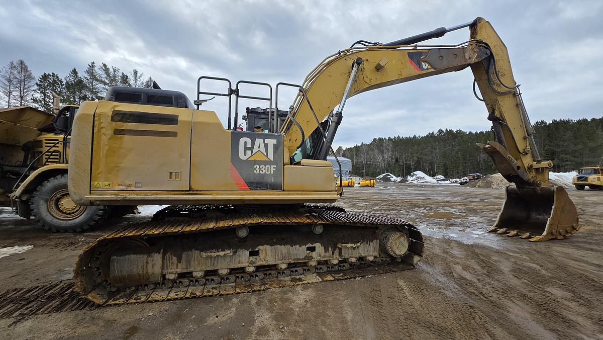 Used 2016 Caterpillar 330F