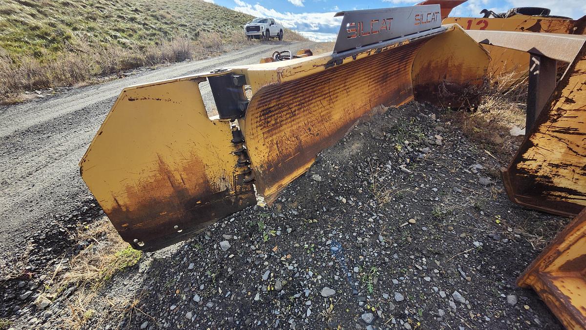 Used HLA 9-15 Extensible Plow