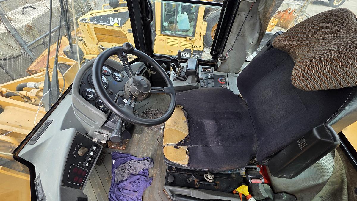 Used 1999 Caterpillar 938G