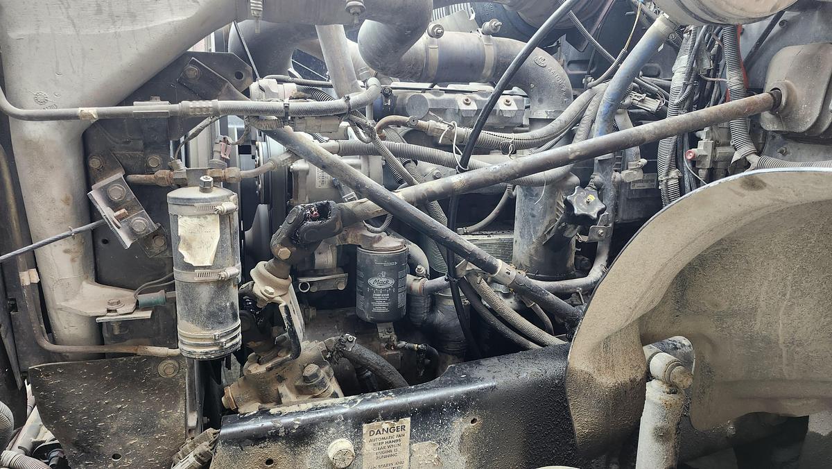 Used 2005 Mack Granite