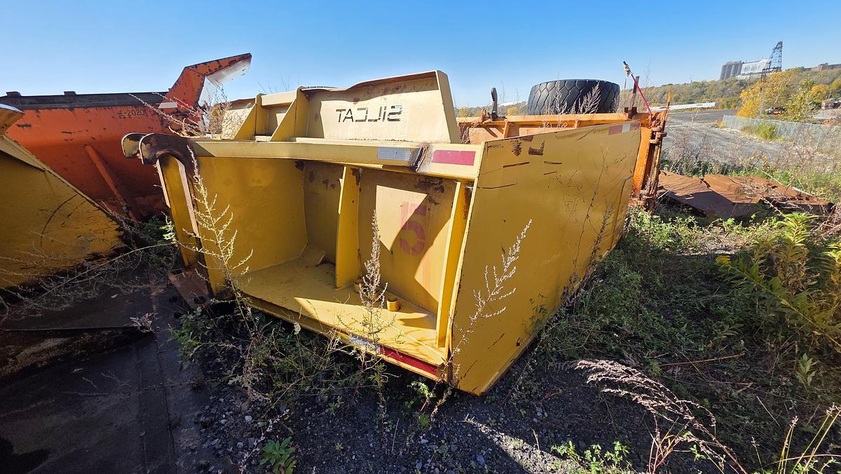 Used 12 Feet Fix Snow Plow with 8 feet pannels