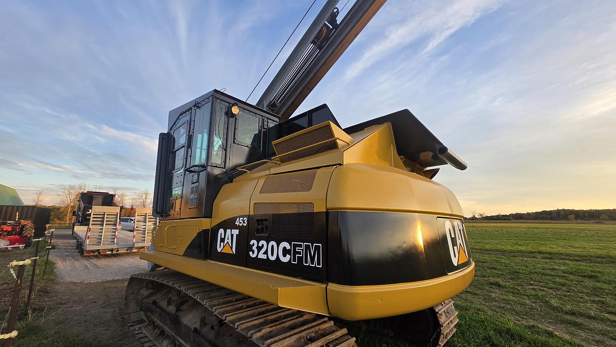 Used 2008 Caterpillar 320C FM