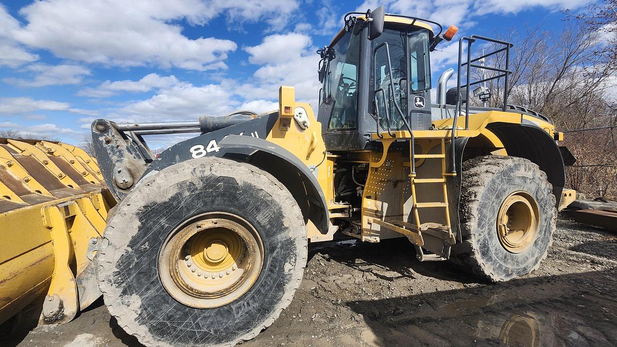 Used 2016 John Deere 844K-II