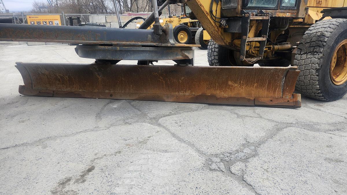 Used 2011 John Deere 770G