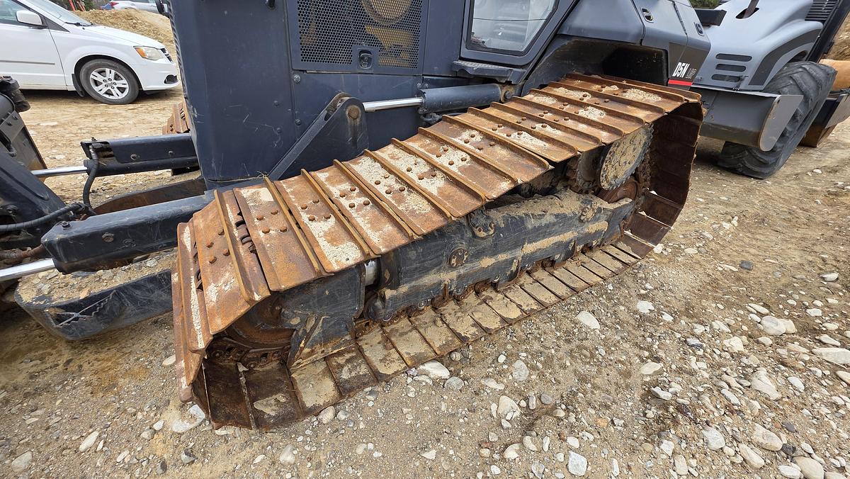 Used 2005 Caterpillar D5N LGP