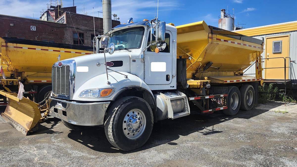 Used 2018 Peterbilt 348